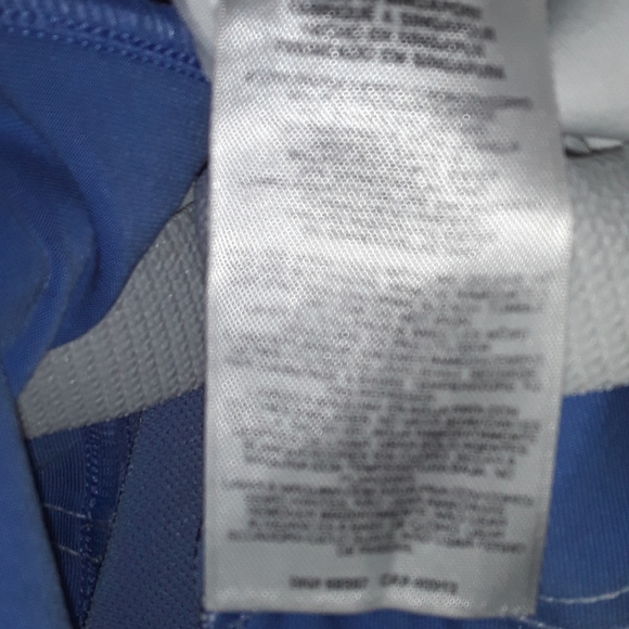 2 Adidas Exercise Tops for Women - Picture 12 of 15